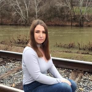 Meet your Posher, Kim